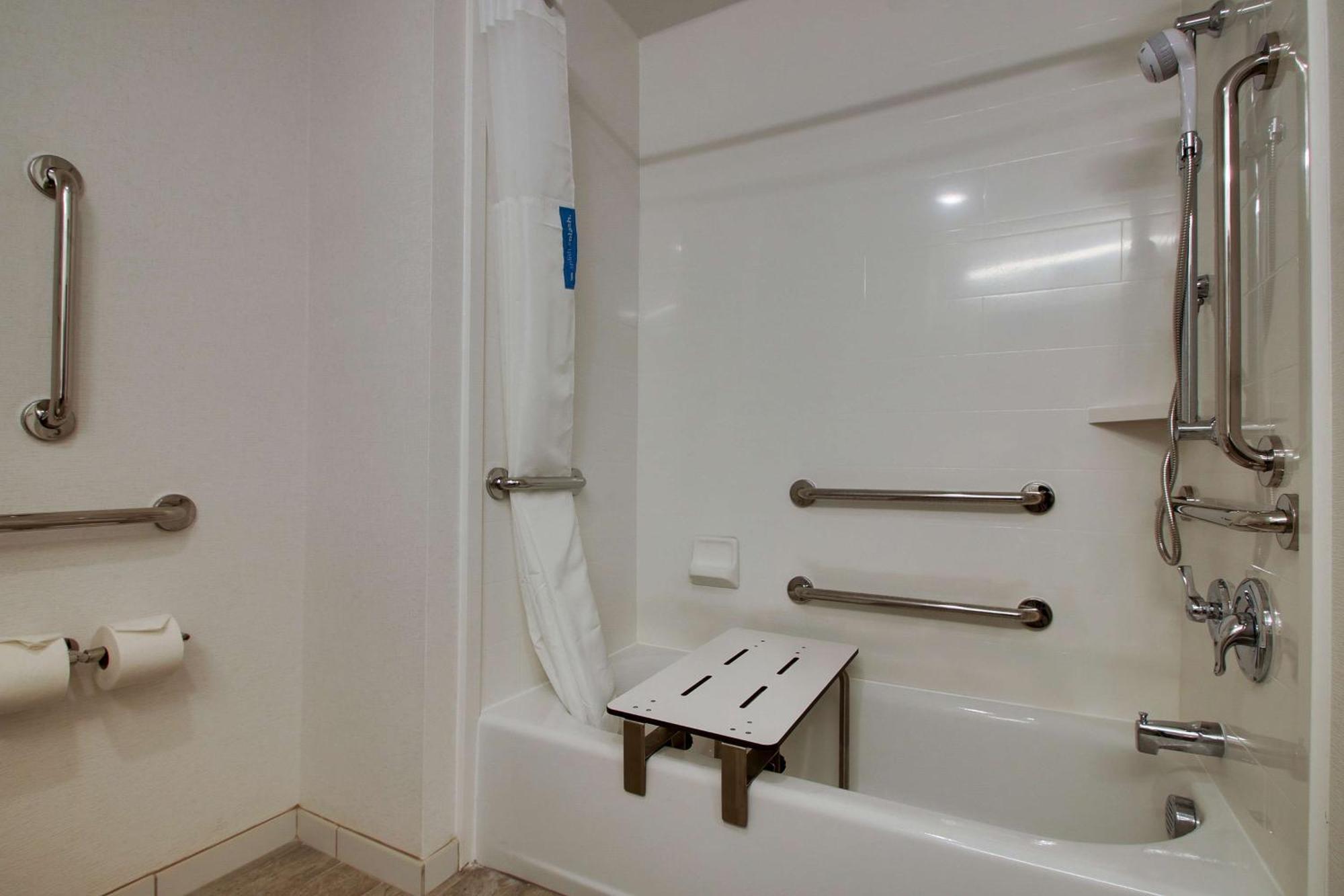 Hampton Inn Sneads Ferry Topsail Beach Экстерьер фото