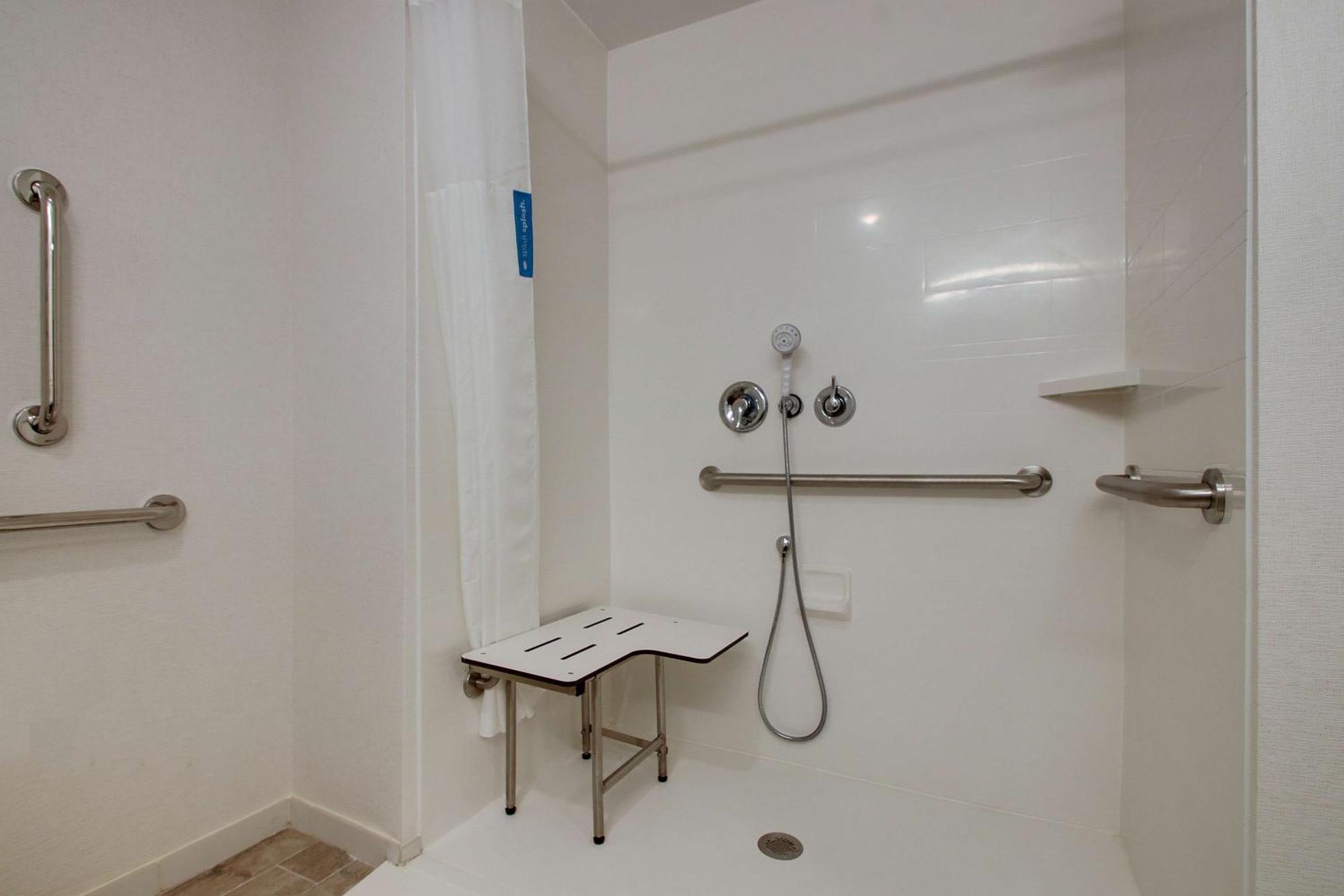 Hampton Inn Sneads Ferry Topsail Beach Экстерьер фото
